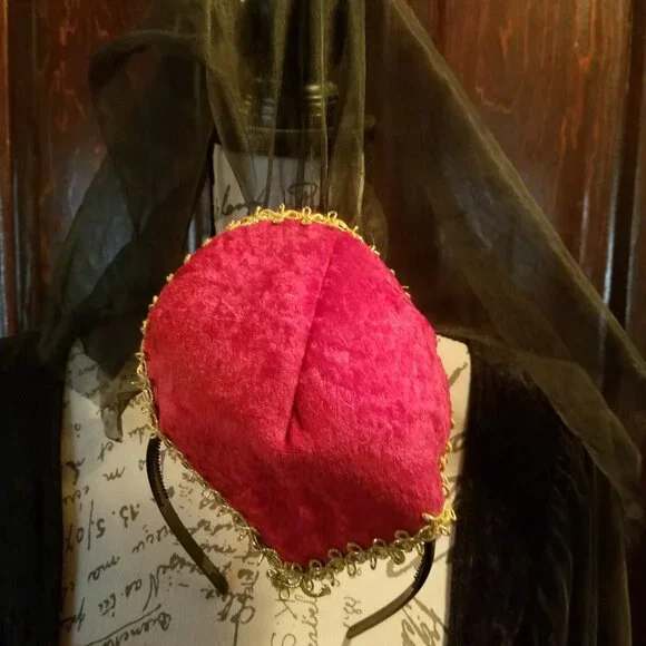 Charades Maxi Renaissance Dress - Picture 7 of 9